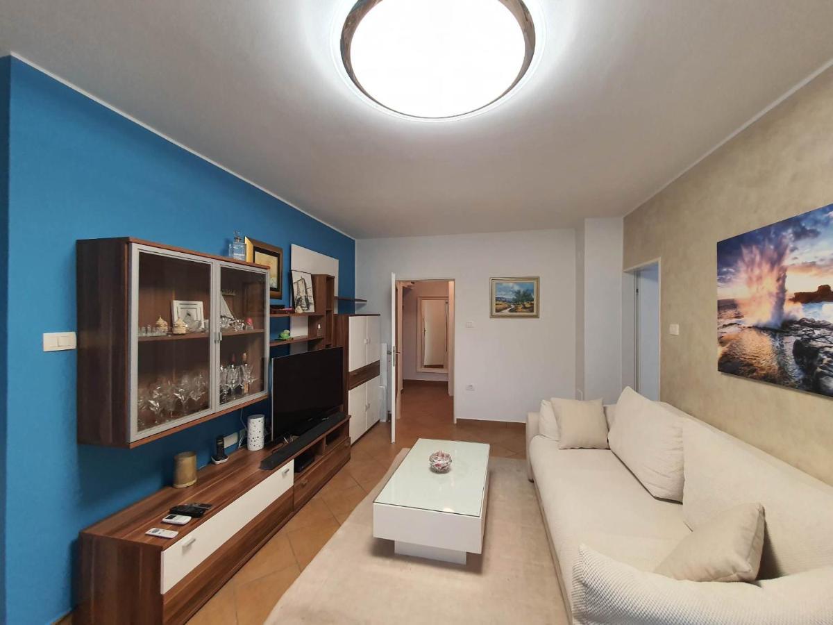 Medicalgold Apartamento Koper Exterior foto